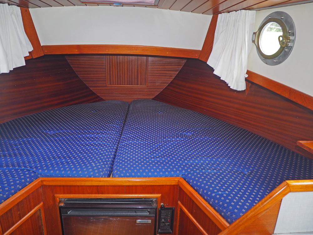 Cabin en avant, H&eacute;bergements